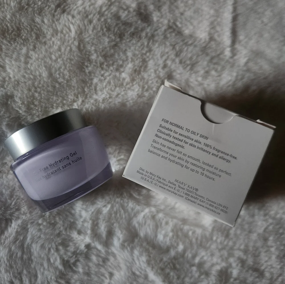 🆕️MK- Oil Free Hydrating Gel - Picture 2 of 2